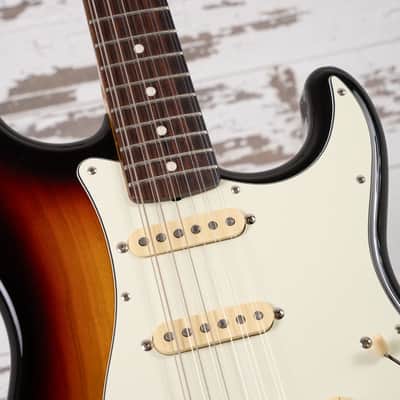 Fender Stratocaster XII 12-String 2002-2004 - 3 Tone Sunburst image 15