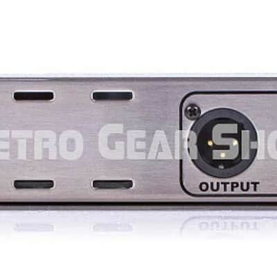 API 3122V 2-Channel Microphone Preamp Line Api Mic Pre image 3