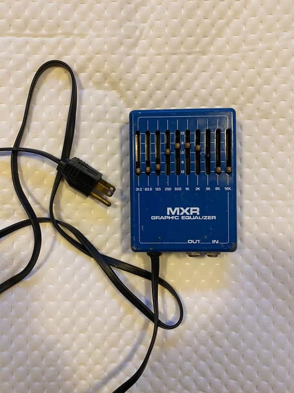 MXR MX-108 Ten Band Graphic Equalizer | Reverb Canada