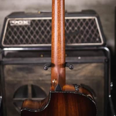 Taylor PS14ce-N Honduran Rosewood/Sinker Redwood Nylon Acoustic/Electric Guitar with Hardshell Case image 8