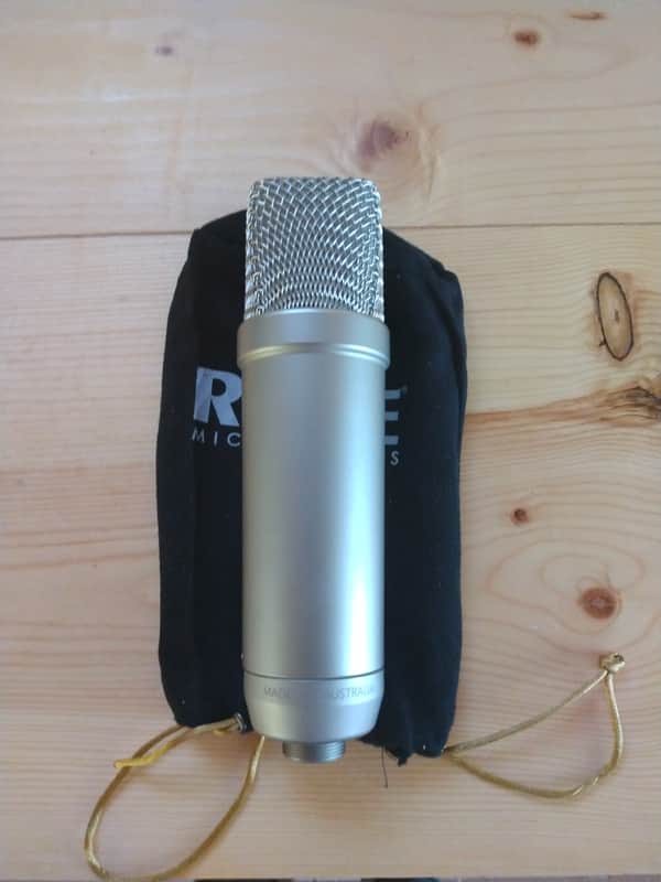 RODE NT1-A Large Diaphragm Cardioid Condenser Microphone 2002 - Present - Silver image 1