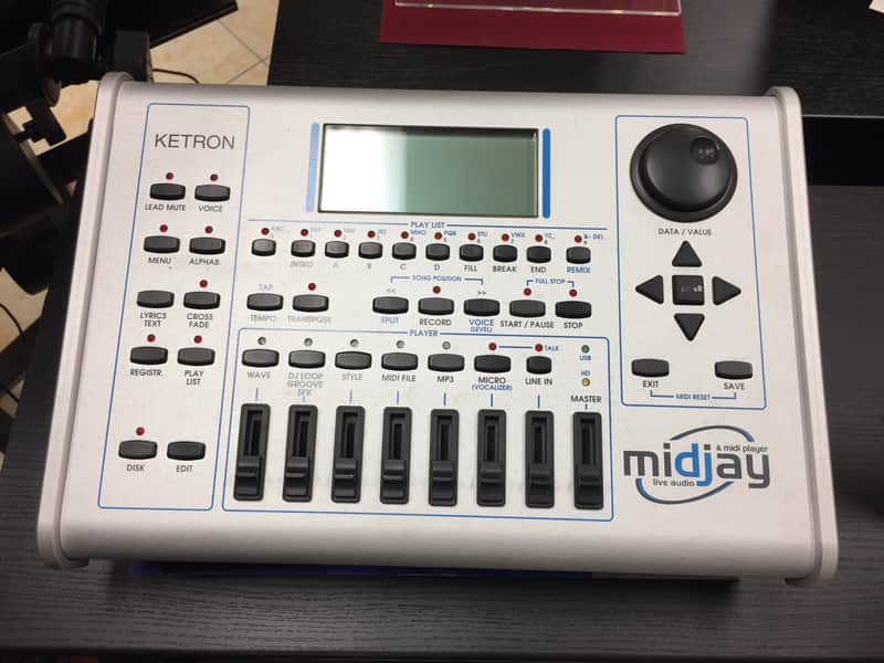 Ketron Midjay 2005 image 1
