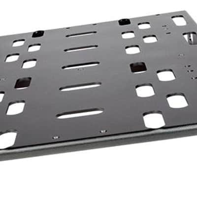 Voodoo Lab Dingbat Medium Pedalboard with Pedal Power 3 image 7