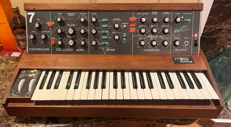 Moog Minimoog Model D — Vintage Original (S/N 8928) — Excellent — Williamsville image 1