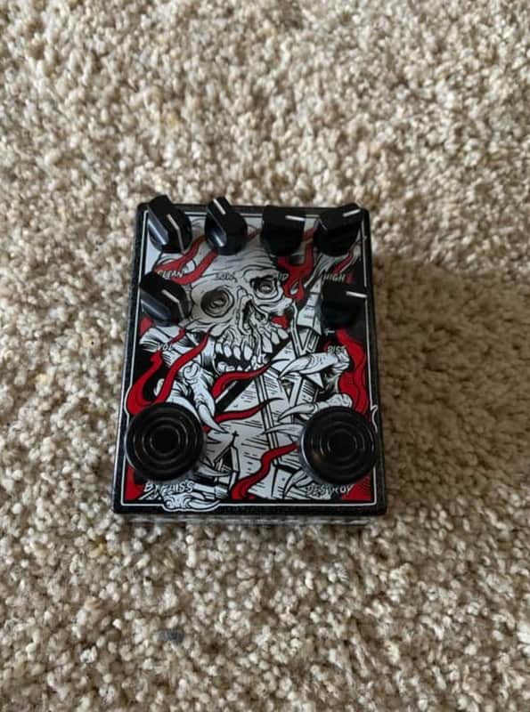 Abominable Electronics Throne Torcher