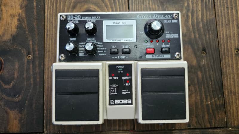 Boss DD-20 Giga Delay