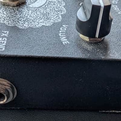 Wounded Paw Audio Black Sheep Bass Overdrive image 4