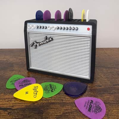 Fender Twin reverb pick holder image 1