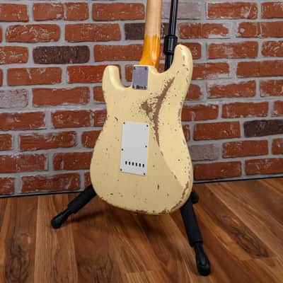Fender Custom Shop SR25-69 Stratocaster Heavy Relic Aged Vintage White 2026 w/OHSC image 9