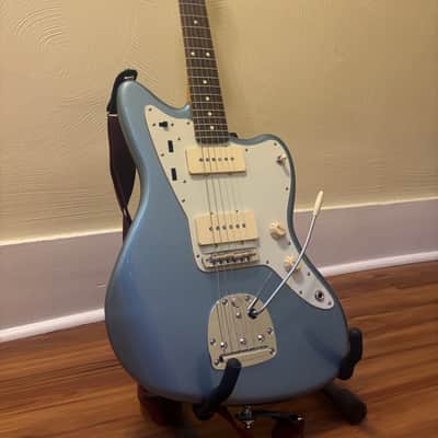 Fender Jazzmaster - Ice Blue Metallic (w/ Mods/Upgrades!) image 2