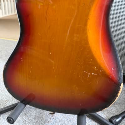 Fender JG-66 Jaguar Kurt Cobain Modified image 3