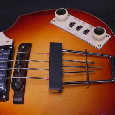 Hofner Ignition Beatle Bass HI-500/1-SB Brand New 2026 Model with 500/1 TAILPIECE & Yellowed Pickguard ( Replaces HI-BB-PE-SB ) image 6