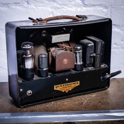 Rickenbacker Model 59 Lap Steel and Amplifier set 1946 - Silver Burst image 11