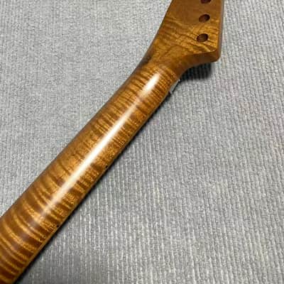Banana head floyd rose nut stainless steel 24 frets Sickle head roasted flame Maple guitar neck 25.5inch hole 10mm Lock nut Satin image 7