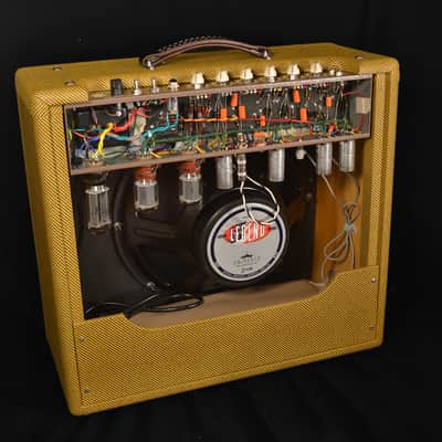 Victoria Regal Tweed 5-35 Watts Class A-Bifilar Output Transformer-Use One or Two Tubes in any 8 Pin Combination 1x15 Eminance Speaker-Accutronics Reverb Tank Interchangeable Tube Options without Bias Adjustments image 2