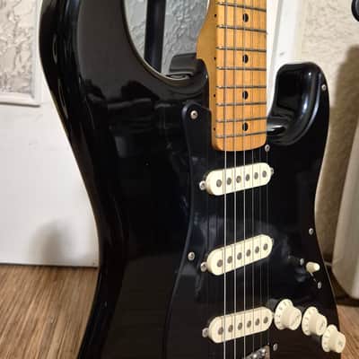 Fender Stratocaster ST-357V MIJ-Fujigen 1984/1987 Vintage '57 Reissue image 9