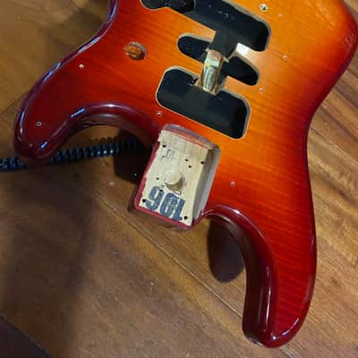 Fender Player Strat Stratocaster Flame Maple Plus Top Cherry Sunburst Body 4 lbs image 4