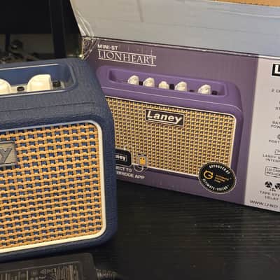 Laney Lionheart MN-ST-L 2-Channel 2x3-Watt Mini Guitar Combo 2020 - Blue image 3