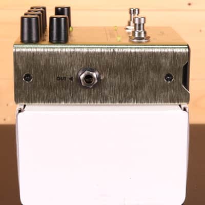 Fender Compugilist Compressor & Distortion - Guitar Effect Pedal image 4