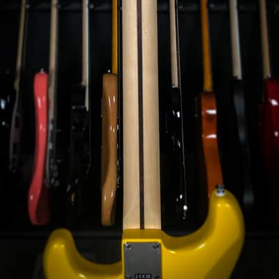 Squier Sonic Stratocaster  - Limited Edition Graffiti Yellow image 7