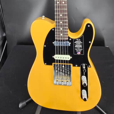 American 0114970350 Professional Classic Telecaster® SSS, Rosewood Fingerboard, Butterscotch Blonde image 2