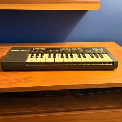 Casio SK-1 32-Key Sampling Keyboard 1986 - Black image 5
