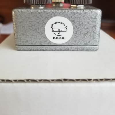 GuitarSystems Sam's FuzzTool jr hybrid mkII 2017 - Silver image 3