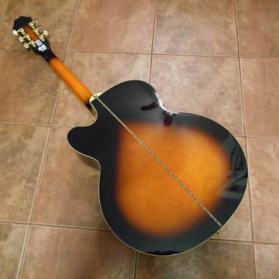 Epiphone by Gibson. EJ 200CE/VS Acoustic Electric Guitar. Vintage
