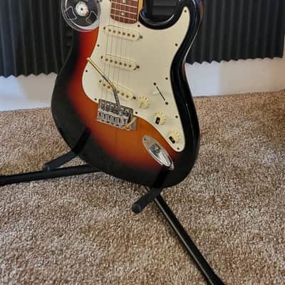 Kramer Ks-400 1980s- customized VHS guitar aesthetic image 2