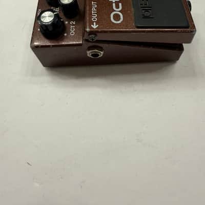 Boss Roland OC-2 Octave Analog Octaver Guitar Effect Pedal image 3