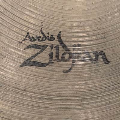 Zildjian 14" A Series New Beat Hi-Hat Cymbals (Pair) 1982 - 2012 - Traditional image 4