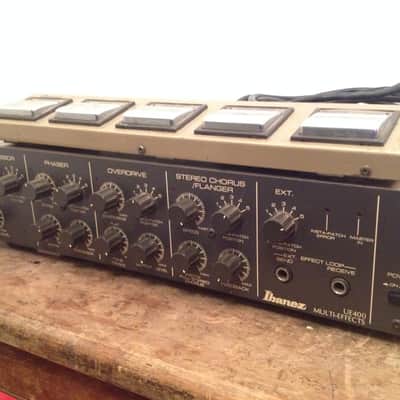 Ibanez UE400 Multi-Effects Rack with Foot Controller