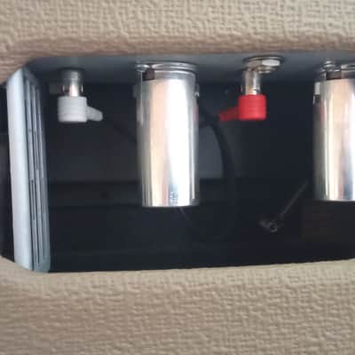 fender '63 tube spring Reverb Unit-mint condition image 4