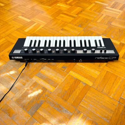Yamaha Reface CP – Excellent Condition – Original Box + PSU + Decksaver Included! image 11