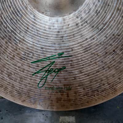 Istanbul Agop 22" Signature Medium Ride Cymbal 2010s - Traditional image 2