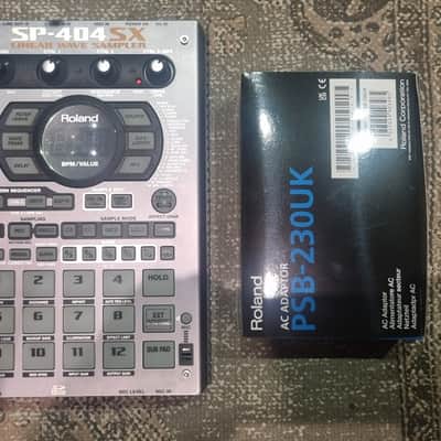 Roland SP-404SX Linear Wave Sampler 2009 - 2017 - Black image 2