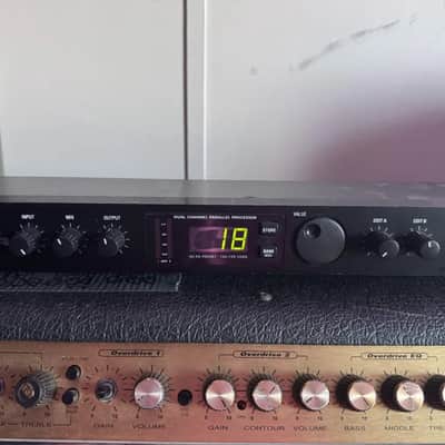 Alesis MicroVerb 4 2010s - Black image 1