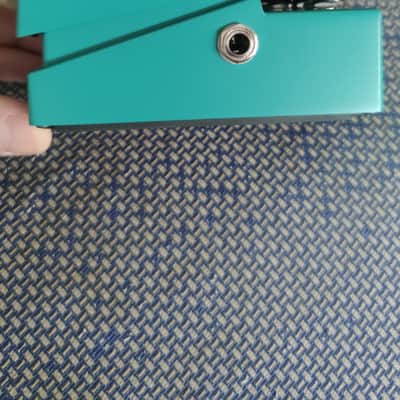 Boss TR-2 Tremolo (Silver Label) 1997 - Present - Green image 3