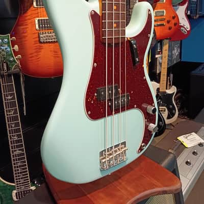 Fender American Vintage II '60 Precision Bass 2022 - Present - Daphne Blue image 4