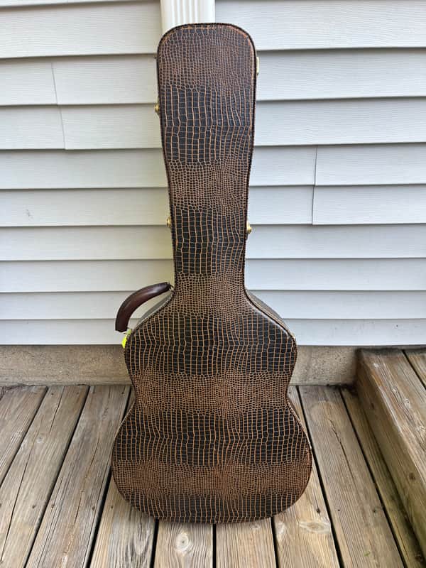 Alligator Lifton/Cedar Creek Custom Case Shoppe - Kay Thin Twin image 1