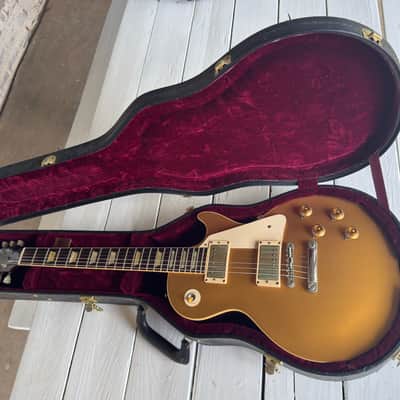 2011 Gibson Custom Shop ’57 Les Paul Goldtop R7 VOS Dark Back – 7 lb 12 oz, One Owner, COA image 1