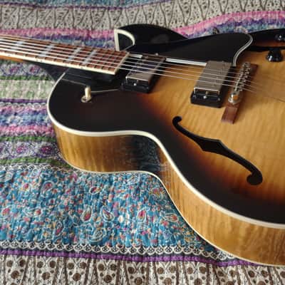 Gibson ES-175 D 2010 headstock repair Vintage Sunburst image 5