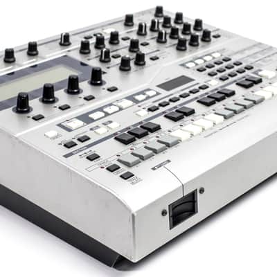 Yamaha RS 7000 Workstation/Sampler image 2