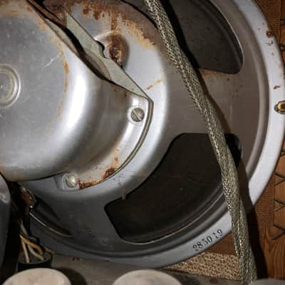 Danelectro Sherwood 1940s Amp image 7