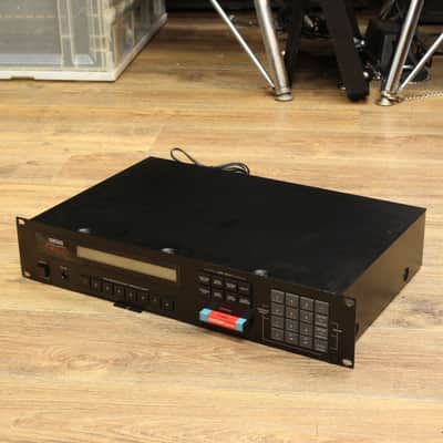 Yamaha Tx802 [No02317] (08/21)