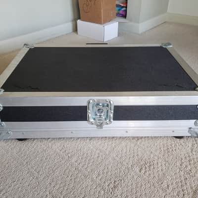 Pedalboard 8ch Bypass Stereo Looper Power Supply Flight Case Pedal Racks image 13