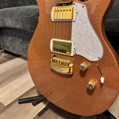 Ernie Ball Music Man James Valentine Signature HT 2022 - Present - Pink Champagne Sparkle image 3
