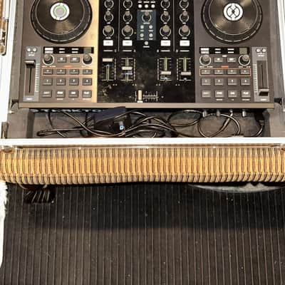 Native Instruments Traktor Kontrol S4/S5 Flight Hard CASE ONLY 23x18x8 READ image 5