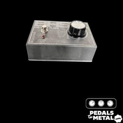 Reeves Electro BHS-A Black Hat Sound Alpha Fuzz Pedal - 2025 - Silver X13038 image 5