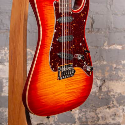 Tom Anderson Guitarworks Drop Top Classic 2026 - Cherry Burst w/Binding image 4
